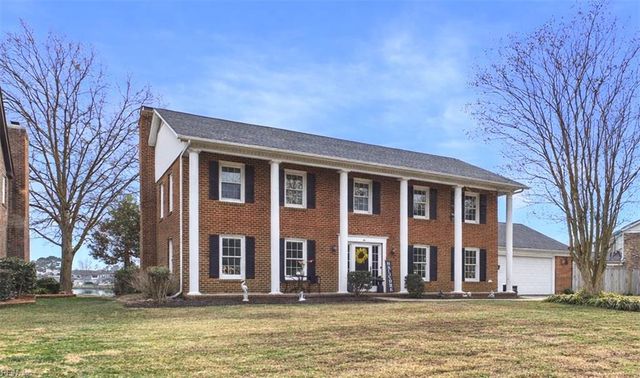 6 Canal DR, Poquoson, VA 23662