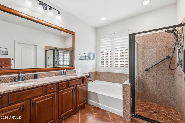 4168 S WHITE Drive, Chandler, AZ 85249