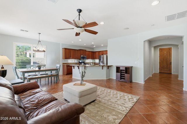 4168 S WHITE Drive, Chandler, AZ 85249