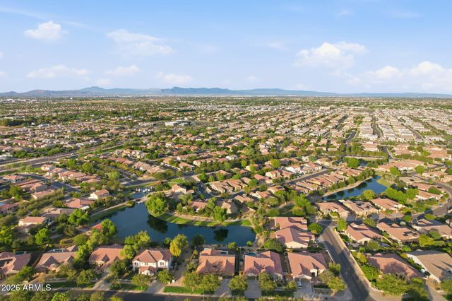4168 S WHITE Drive, Chandler, AZ 85249