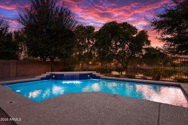 4168 S WHITE Drive, Chandler, AZ 85249