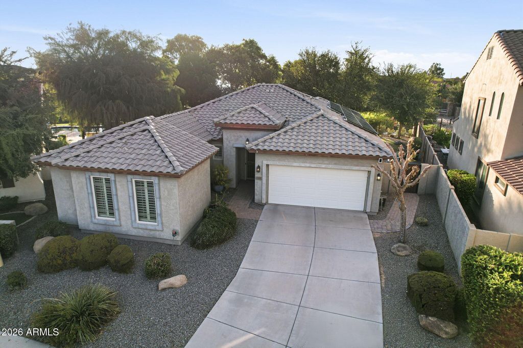 4168 S WHITE Drive, Chandler, AZ 85249