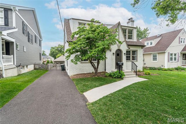 931 Brownell Avenue, Glendale, MO 63122