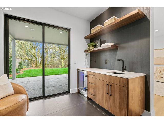 590 W U St, Washougal, WA 98671