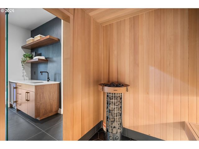 590 W U St, Washougal, WA 98671