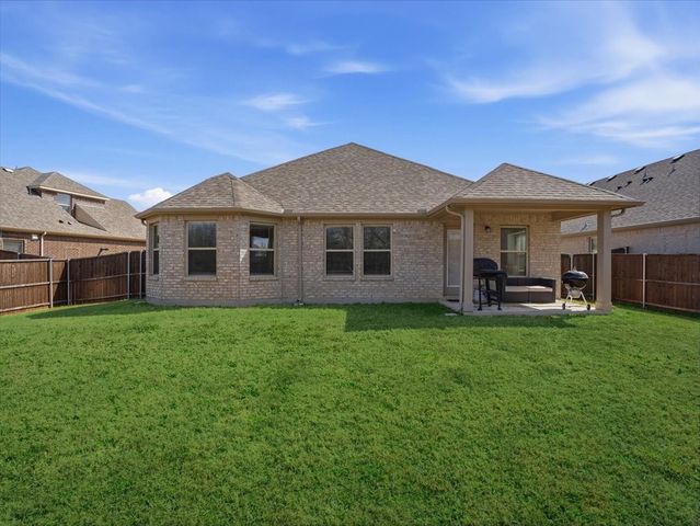 1207 Putnam Street, Mansfield, TX 76063