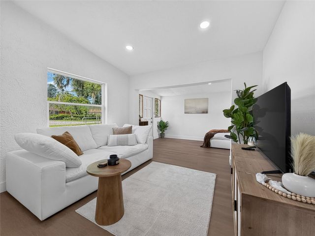 3911 LAKE MARGARET DRIVE, Orlando, FL 32812