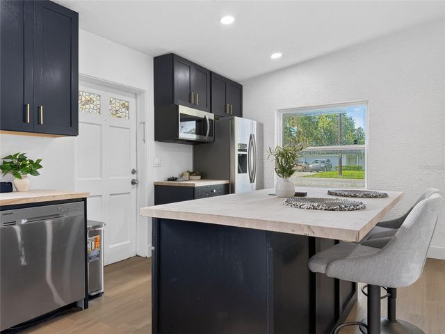 3911 LAKE MARGARET DRIVE, Orlando, FL 32812
