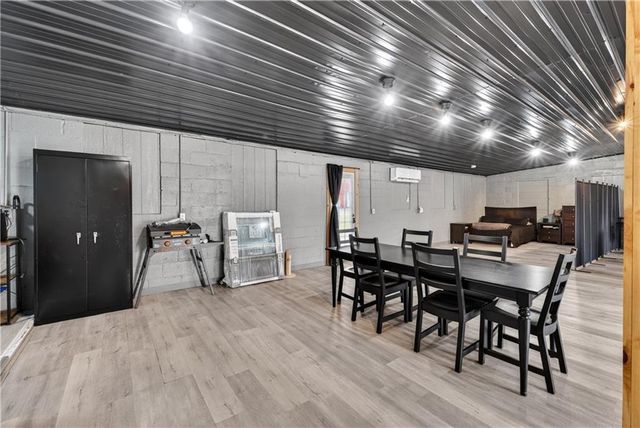 405 N Virginia Avenue, Adrian, MO 64720