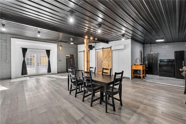 405 N Virginia Avenue, Adrian, MO 64720