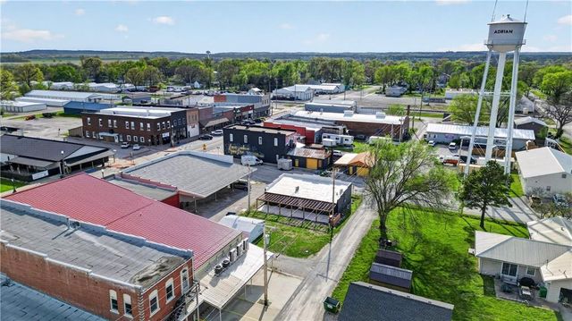 405 N Virginia Avenue, Adrian, MO 64720