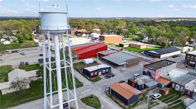 405 N Virginia Avenue, Adrian, MO 64720