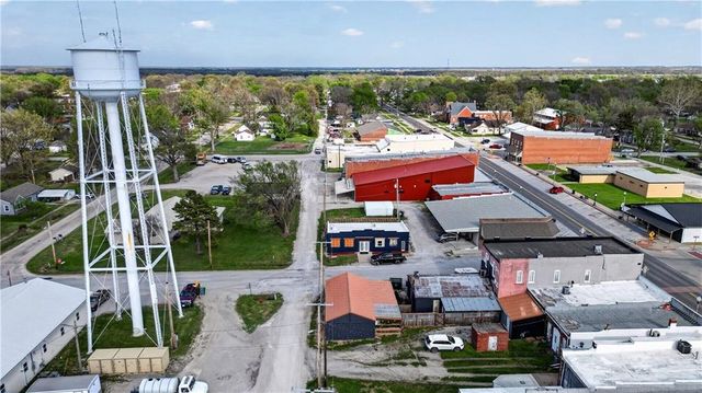 405 N Virginia Avenue, Adrian, MO 64720