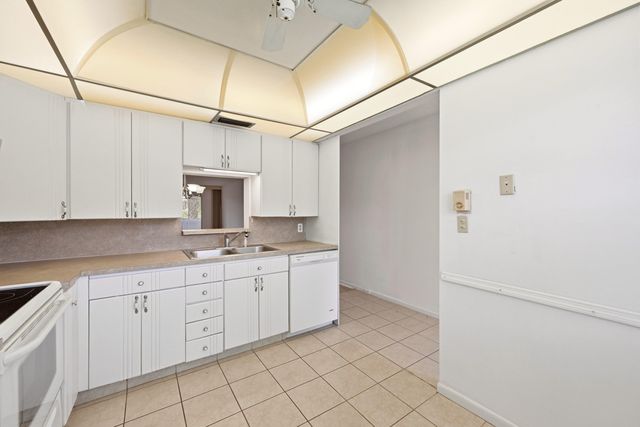 3004 Portofino Isle G1, Coconut Creek, FL 33066