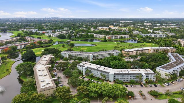 3004 Portofino Isle G1, Coconut Creek, FL 33066
