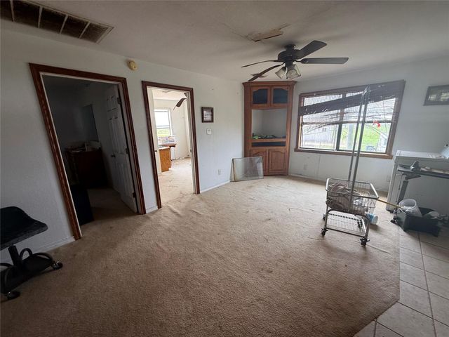 1551 County Road 441d, Brazoria, TX 77422