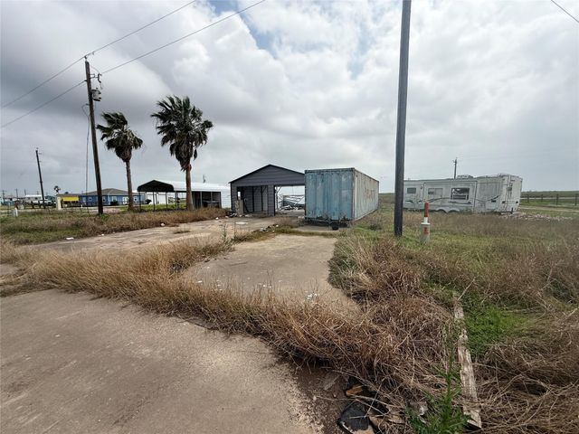 1551 County Road 441d, Brazoria, TX 77422