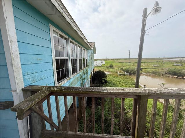 1551 County Road 441d, Brazoria, TX 77422