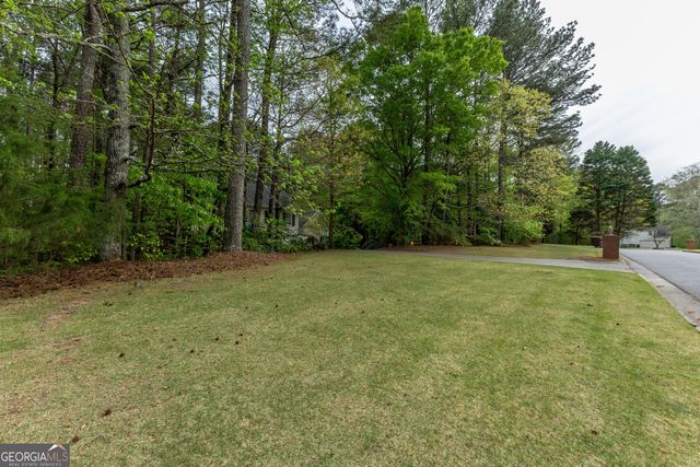 175 Weeping Willow Way, Tyrone, GA 30290