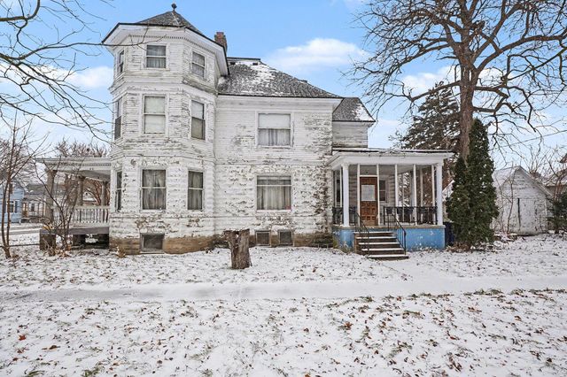 409 N Henry Street, Bay City, MI 48706