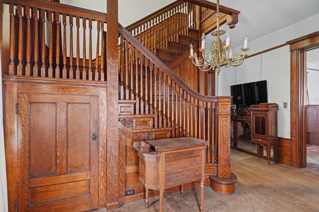 409 N Henry Street, Bay City, MI 48706