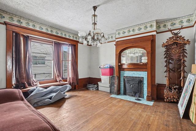 409 N Henry Street, Bay City, MI 48706