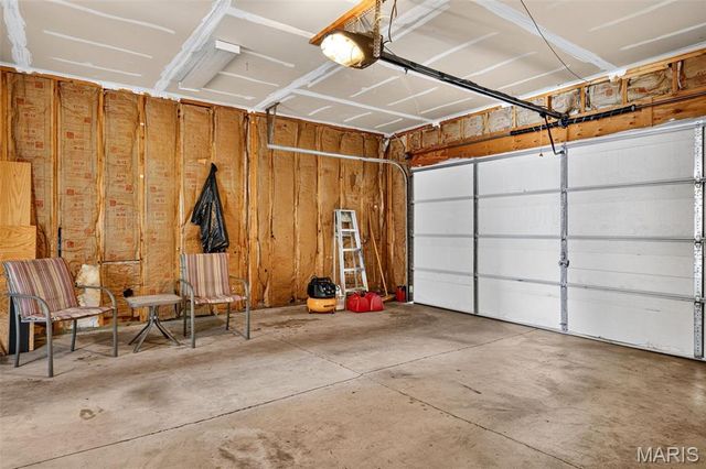 734 Warrior Pass, Warrenton, MO 63383