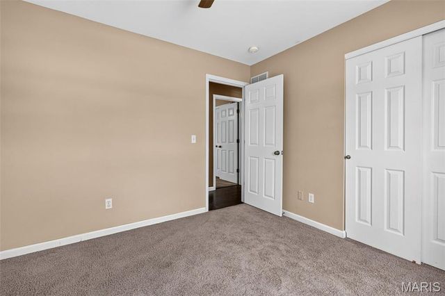 734 Warrior Pass, Warrenton, MO 63383