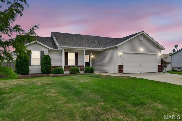 734 Warrior Pass, Warrenton, MO 63383
