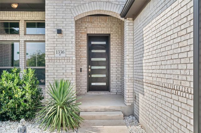 1336 Academy Oaks DR, San Marcos, TX 78666