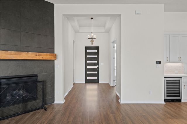 1336 Academy Oaks DR, San Marcos, TX 78666