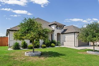 1336 Academy Oaks DR, San Marcos, TX 78666