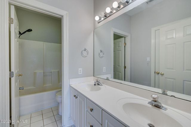 652 Lawshe Court, Wilmington, NC 28412