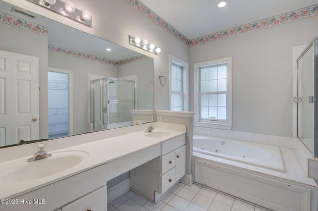 652 Lawshe Court, Wilmington, NC 28412