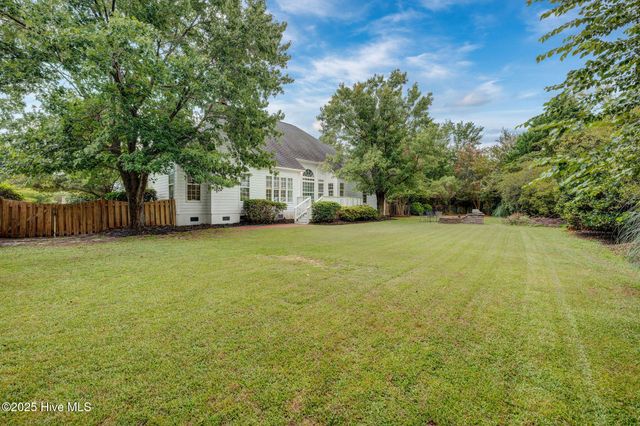 652 Lawshe Court, Wilmington, NC 28412