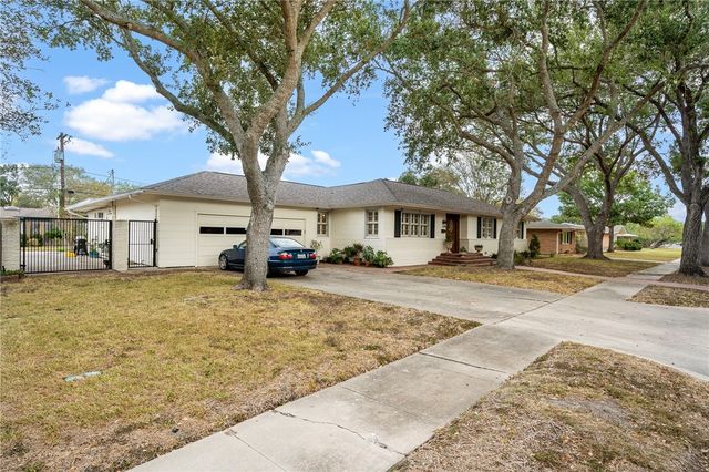 426 Williamson Pl, Corpus Christi, TX 78411