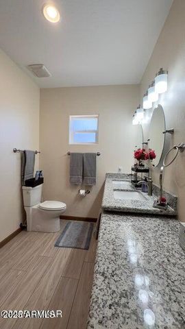 720 S REYNOLDS Lane, Show Low, AZ 85901