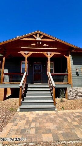 720 S REYNOLDS Lane, Show Low, AZ 85901