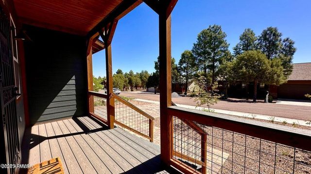 720 S REYNOLDS Lane, Show Low, AZ 85901