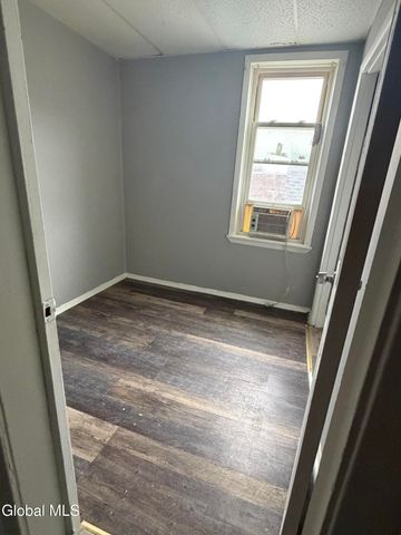 283 4th Street, Troy, NY 12180