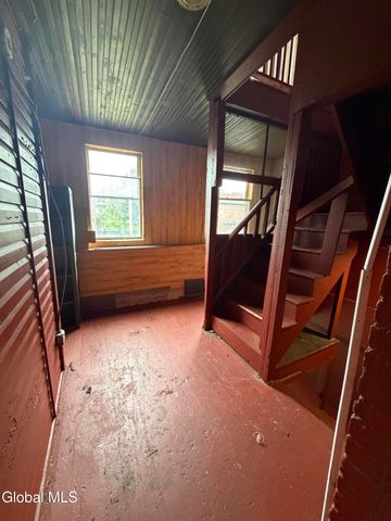 283 4th Street, Troy, NY 12180