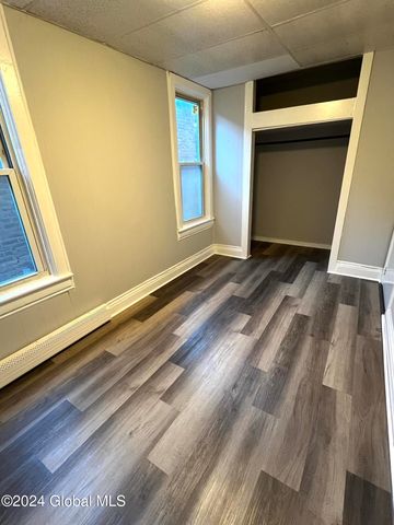 283 4th Street, Troy, NY 12180