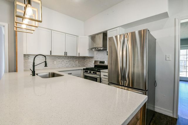 2119 Carter Street, Houston, TX 77008