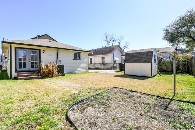 2119 Carter Street, Houston, TX 77008