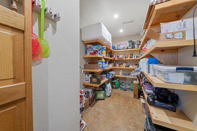 108 Clay Rd, Big Spring, TX 79720