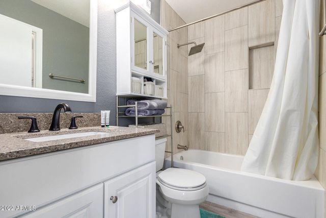 1502 E Topeka Drive, Phoenix, AZ 85024