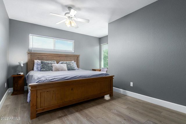 1502 E Topeka Drive, Phoenix, AZ 85024