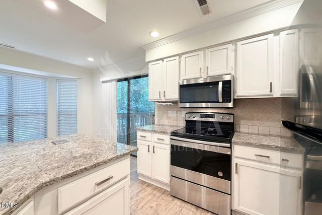 413 New Kent Place, Cary, NC 27511