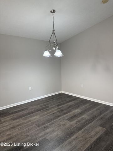 1202 Pickings Pl 202, Louisville, KY 40243