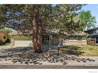 1835 Cambridge Drive, Longmont, CO 80503